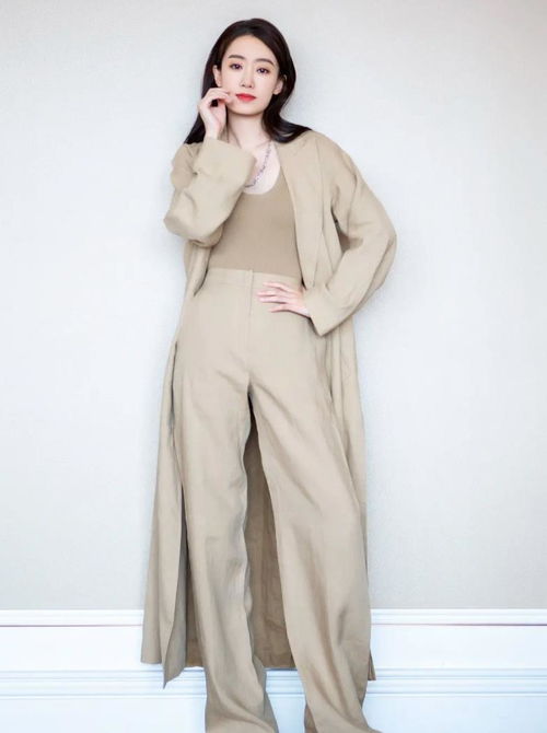 跨界誤會(huì) 說(shuō)唱歌手外貌爭(zhēng)議與張小斐相親梗，折射網(wǎng)絡(luò)娛樂(lè)背后的審美焦慮